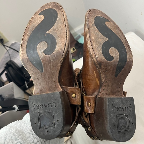 Vintage Brown Leather Ankle Booties - Picture 9 of 10